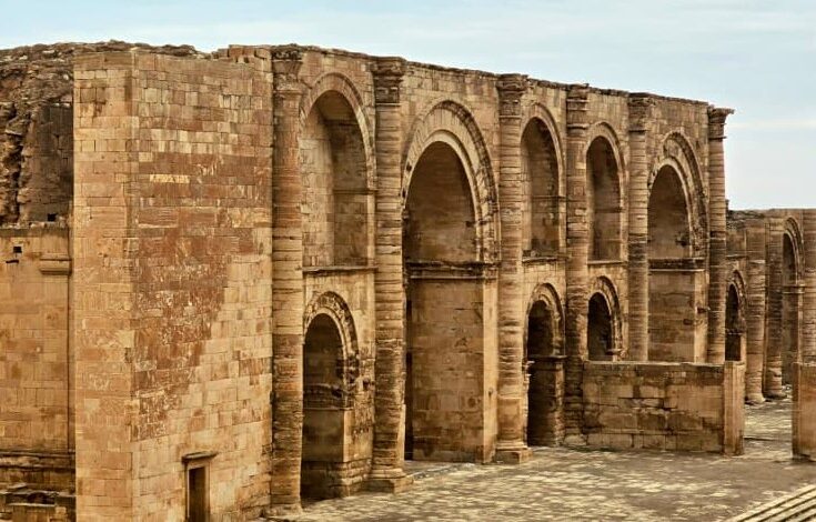 Iraq Tours: Explore the Cradle of Civilization Ancient stone ruins and temples at the UNESCO World Heritage Site of Hatra in northern Iraq.